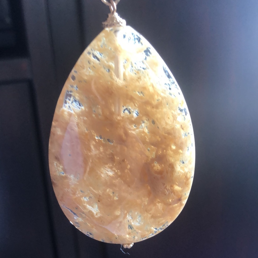Natural Stone Pendant Necklace NWOT - Picture 3 of 7